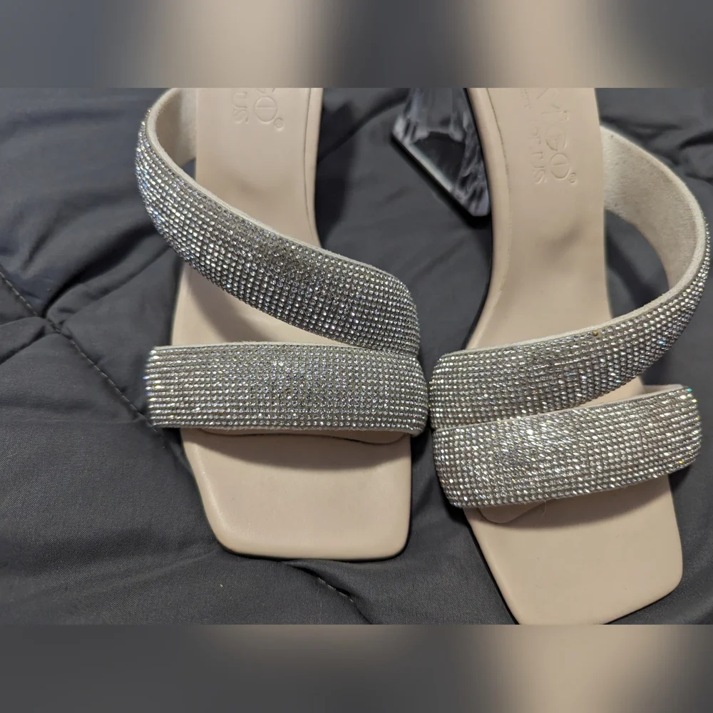 Rovigo rhinestone strap heels 3 inch Sz:37 6.5 US. Made in Turkey - Picture 2 of 6